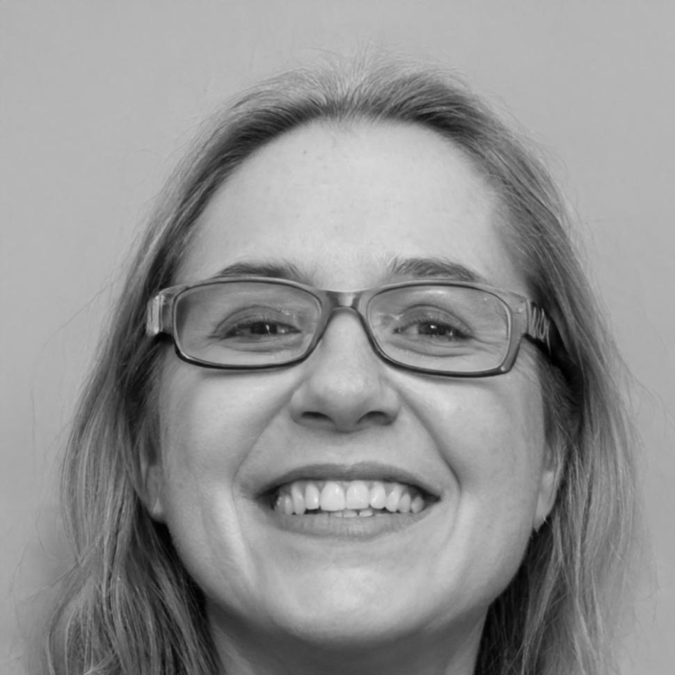 Retrato de Carmina Velázquez, mentora financiera del programa